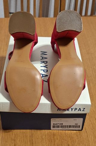 Sandalias Marypaz ante fucsia talla 38