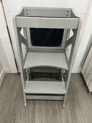 Trona de aprendizaje gris