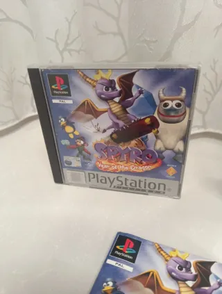 Spyro Year of the Dragon PS1 Platinum