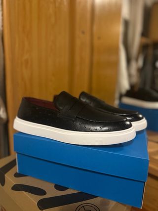 Zapatos negros de vestir