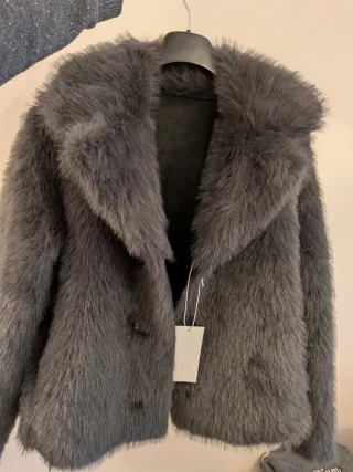 Chaqueta reversible Zara. Nueva con etiqueta.