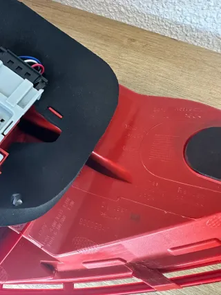 Piloto trasero Mercedes-Benz W204