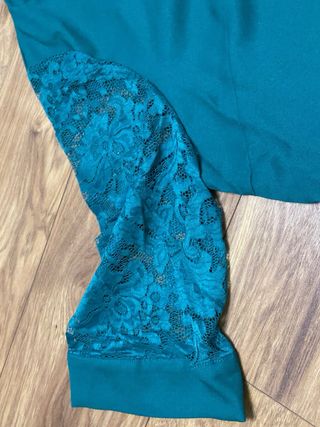 Blusa verde con encaje Talla 2XL