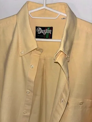Camisa Dustin Manga Larga Amarilla