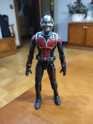 Marvel Legends Ant-Man
