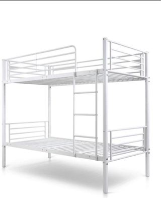 Litera metálica blanca Ikea