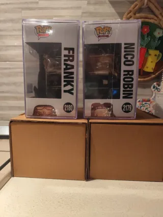 Funko Pop One Piece Franky 2180 & Nico Robin 2179