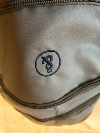 Mochila Ecoalf tipo maleta gris