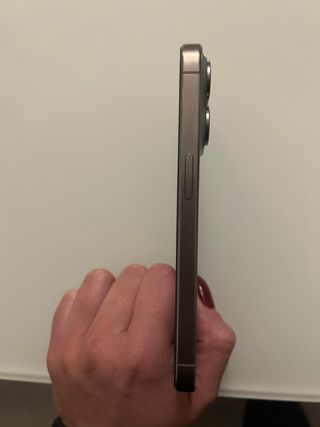 iPhone 15 Pro Gris Plata