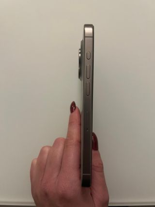 iPhone 15 Pro Gris Plata