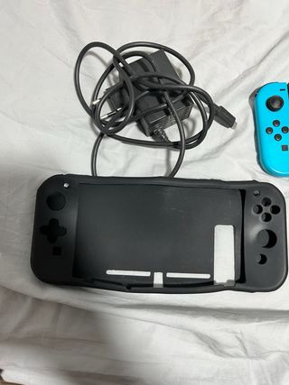 Nintendo Switch Azul/Rojo + Accesorios