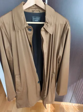 Gabardina Zara Marrón