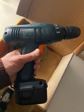 Taladro Black & Decker 12V KC1251CN