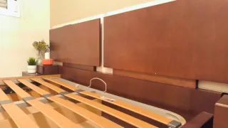 Somier abatible, cabecero y 2 mesillas de noche