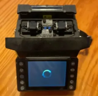 Máquina de fusión de fibra óptica