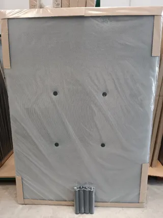 COLCHÓN + BASE TAPIZADA NUEVO