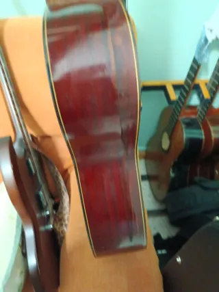 Guitarra Alhambra Antigua (Años 70)