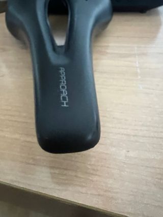 Sillín Giant Approach SL 270x145