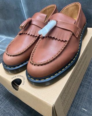 Dr. Martens Adrian YS Carrara 46