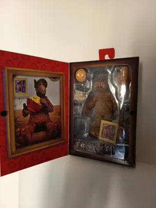 NECA ALF Ultimate Action Figure mai aperta
