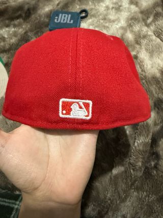 Gorra New Era LA Roja