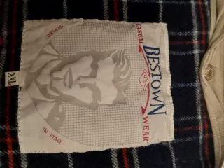 Giubbotto uomo vintage beige con moschettoni