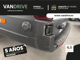 Ford Transit L4 H3 Trend 130CV Pantalla táctil SYNC con Bluetooth, navegador, radio y compatibilidad con apps