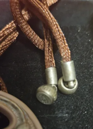 Colgante Porcelana Lladro Beige y Dorado