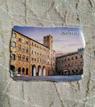 Imán Volterra Italia