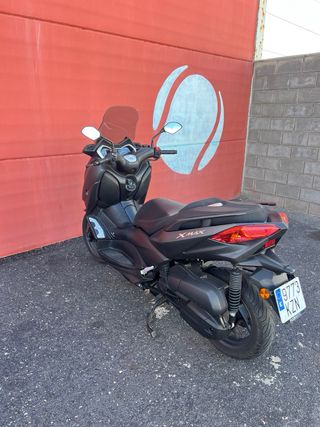 Yamaha X-MAX 125cc