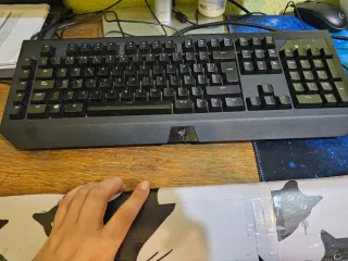 Teclado Mecánico Razer BlackWidow Chroma V2