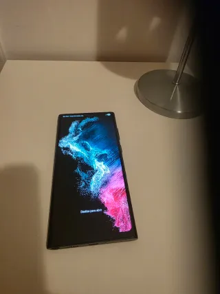 Samsung S22 Ultra Negro + Funda Roja