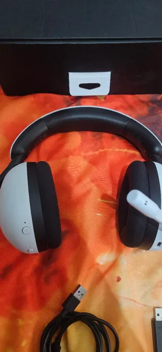 Auriculares Gaming Sony INZONE H7 (PS5, PC)