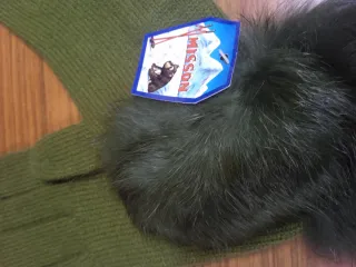 Guantes verdes Missoni con detalle de pelo