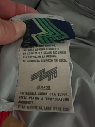Chaqueta de plumas para chico. Mito. Talla XL