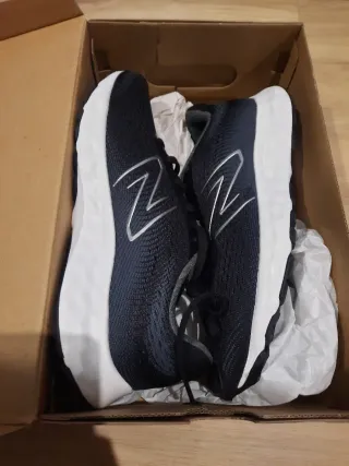 Zapatillas New Balance Hombre Negras Blancas