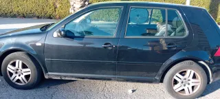 Volkswagen Golf 2003