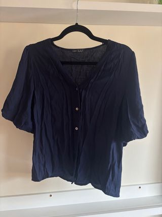 Blusa azul Oysho