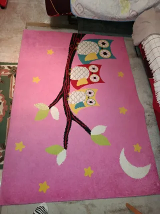 Alfombra infantil búhos rosa