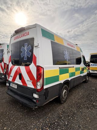 Iveco Daily 2017 Furgoneta L3H2