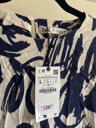 Vestido largo Zara estampado azul y blanco