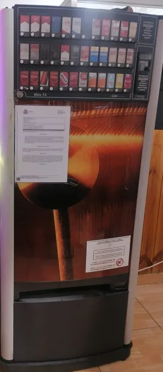 Máquina Expendedora Elite 36