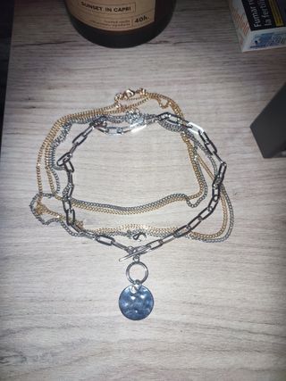 Set de 3 collares cortos dorados y plateados