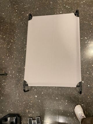 Cama Elevada Amazon Basics (Talla L - 130x80cm)