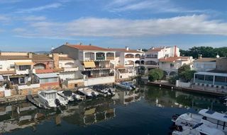 Piso en venta en Empuriabrava en Castelló d´Empúries