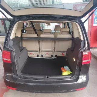 Volkswagen Touran 2011