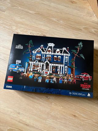 LEGO Stranger Things: The Creel House Set #11370