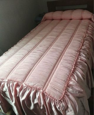 2 Colchas Cama Rosa con Volantes