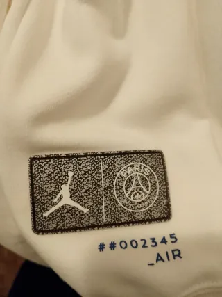 Chaqueta Jordan PSG Blanca y Azul