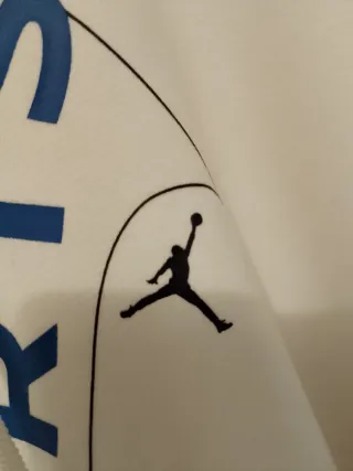 Chaqueta Jordan PSG Blanca y Azul